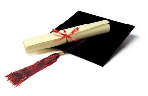 Diplomele Obtinute Dupa Studiile Neacreditate Pana In 2011 Vor Fi